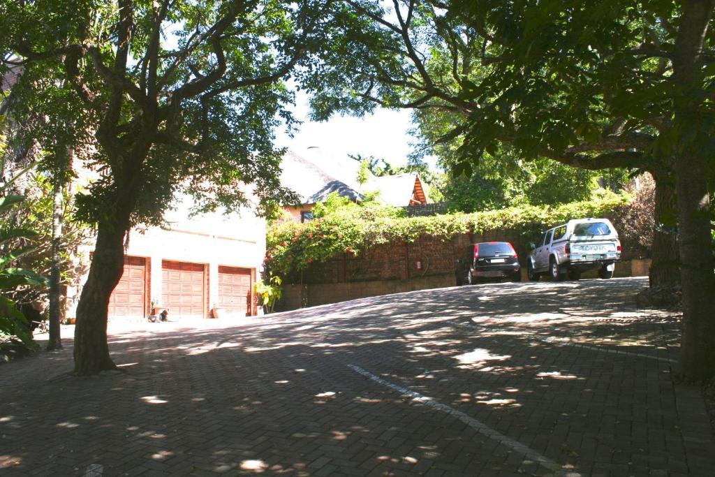 Columbus Guest House Mbombela Kültér fotó