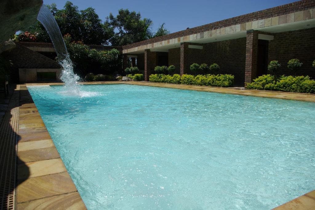 Columbus Guest House Mbombela Kültér fotó