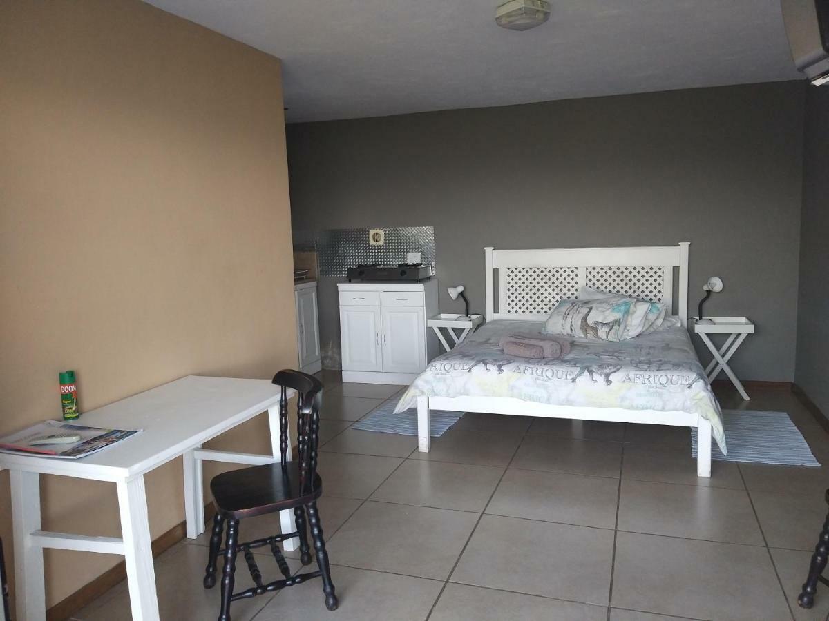 Columbus Guest House Mbombela Kültér fotó